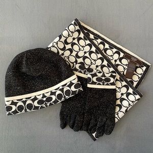 Coach Winter Hat, Scarf & Gloves set